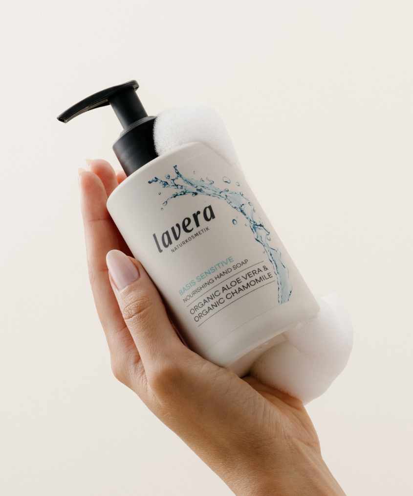 lavera Sapone Delicato basis sensitive durante l'applicazione