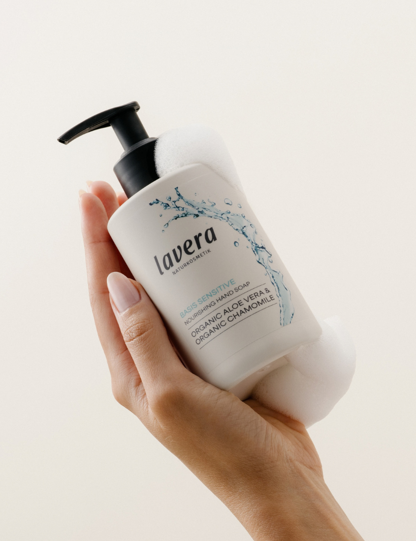 lavera Sapone Delicato basis sensitive durante l'applicazione