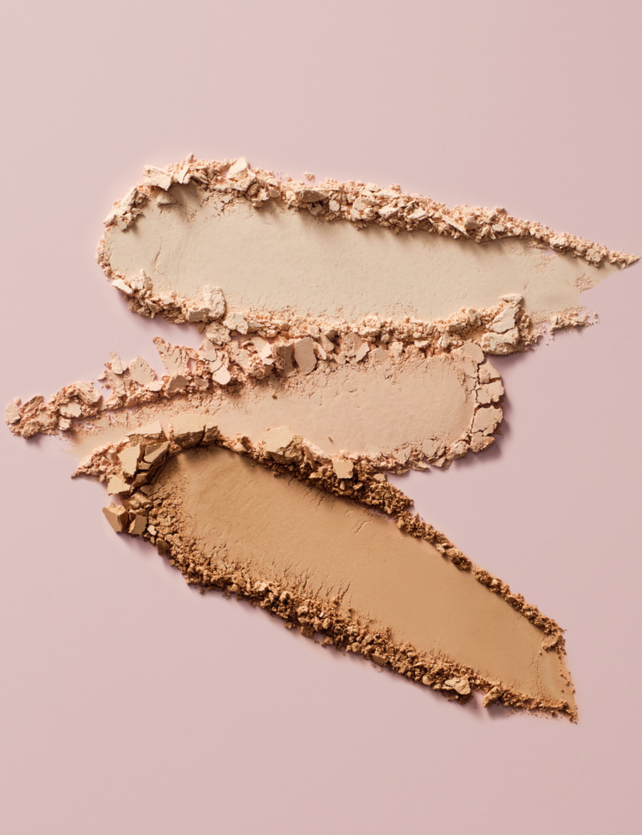 lavera Satin Compact Powder -Medium 02- durante l'applicazione