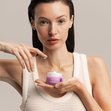 lavera Firming Day Cream durante l'applicazione