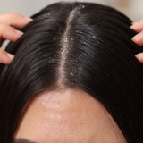 lavera Shampoo Anti-Dandruff durante l'applicazione
