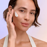 lavera Calm & Comfort Rich Cream durante l'applicazione