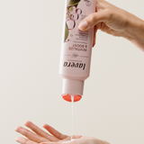 lavera Shampoo Revitalize & Boost durante l'applicazione