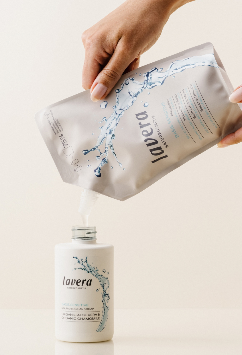 lavera Busta ricarica di sapone liquido delicato basis sensitive