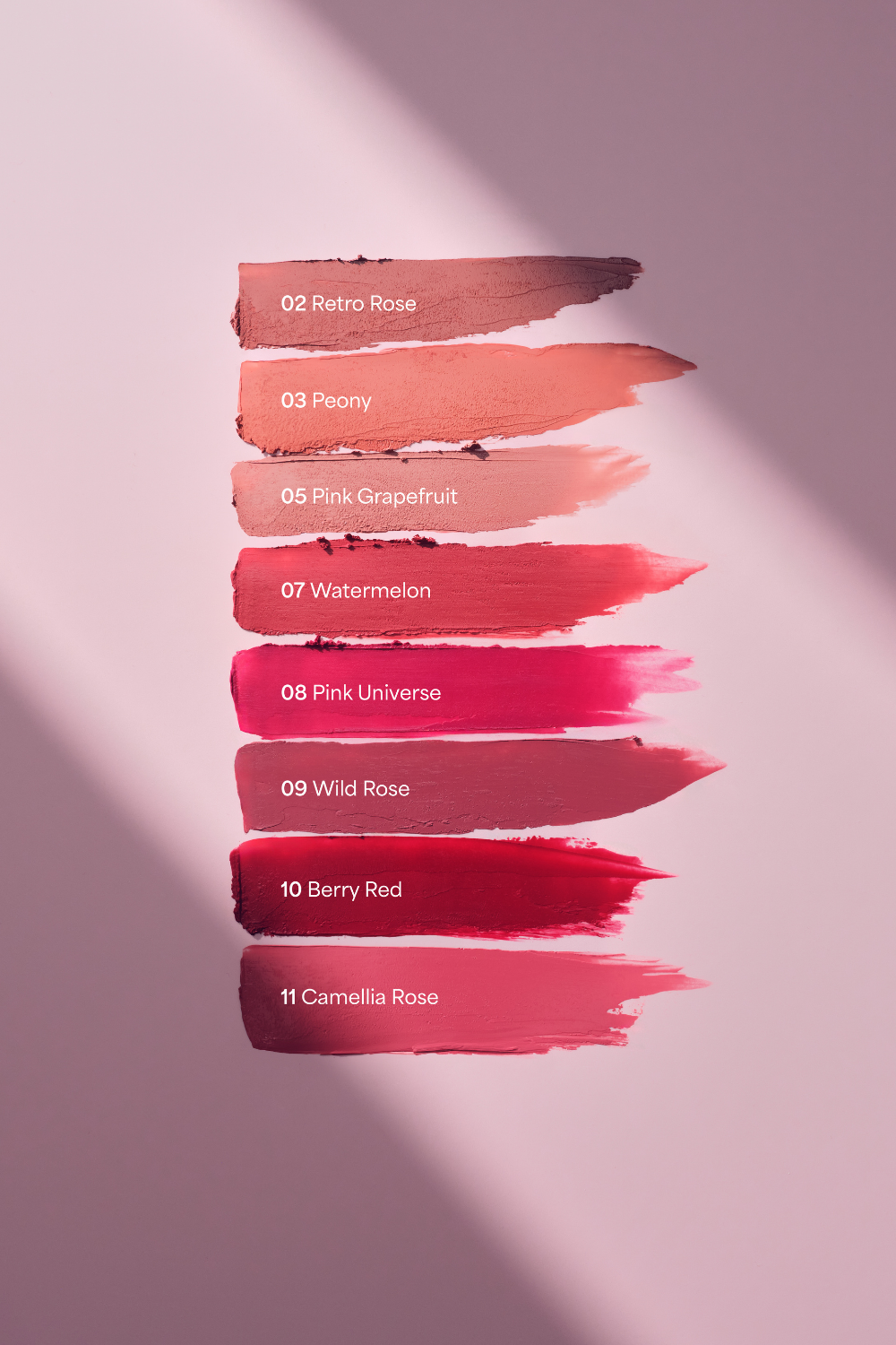 lavera Cream Glow Lipstick -Watermelon 07- durante l'applicazione