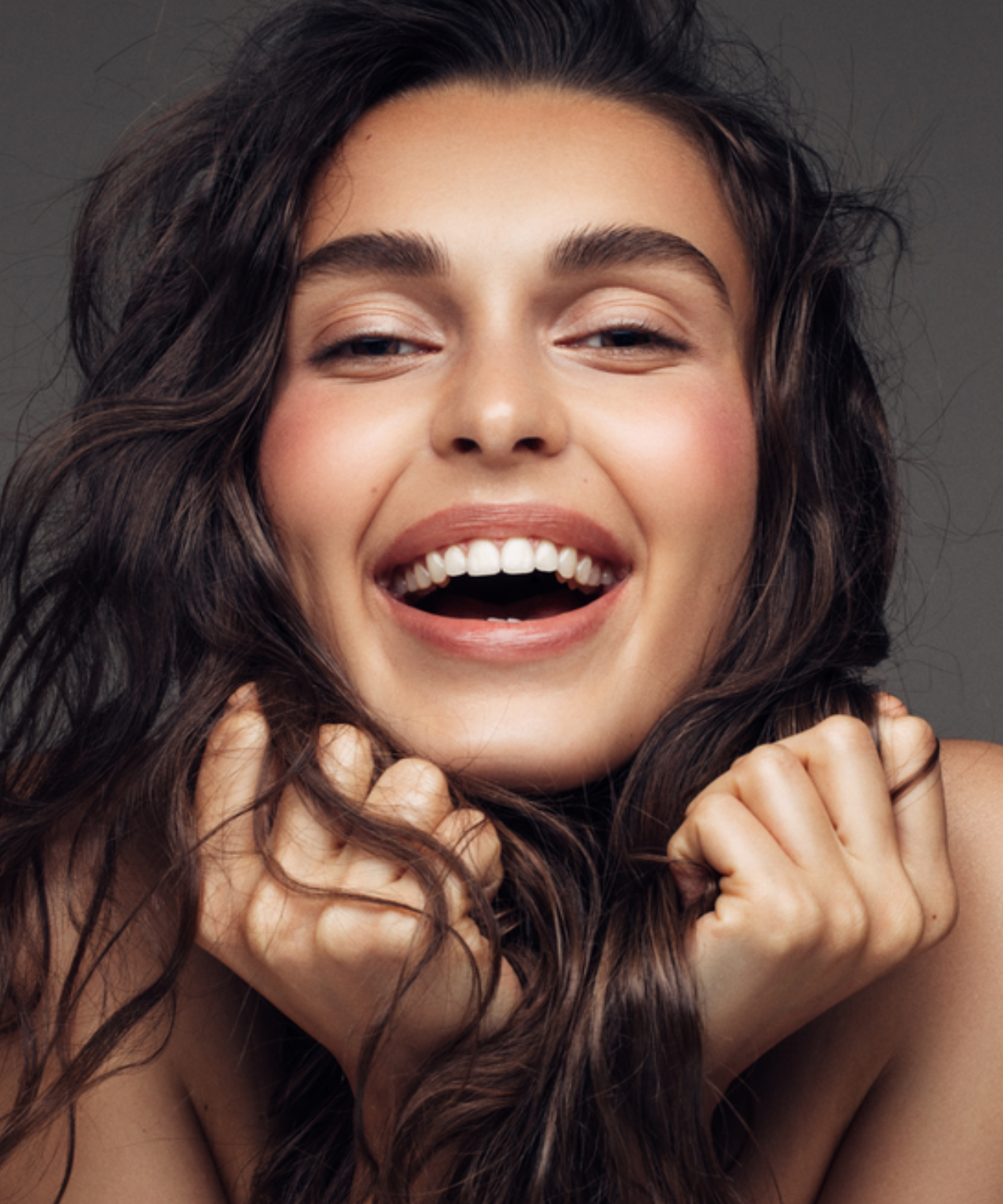 lavera Shampoo Volume & Lift durante l'applicazione